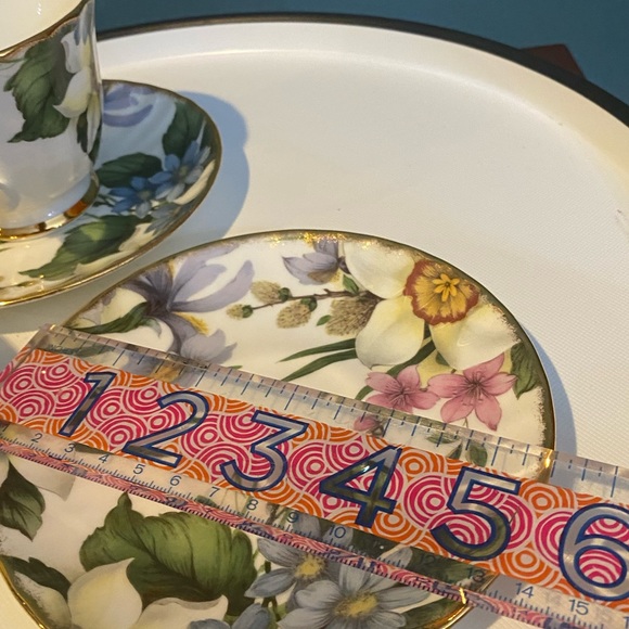 Pair Of Duchess Teacups & Saucers - Floral DUC97 - English Fine Bone China - Picture 12 of 12